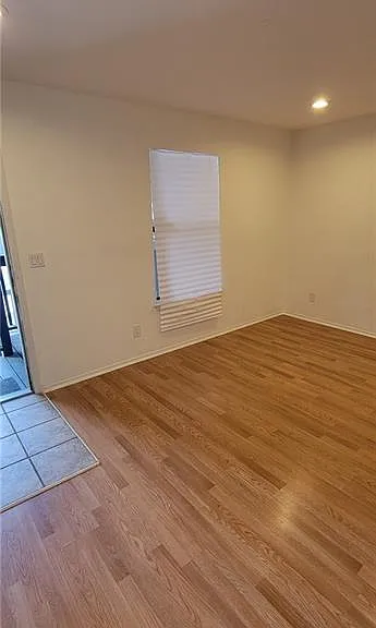 3012 Whisper Oaks Ln #H — Photo 5