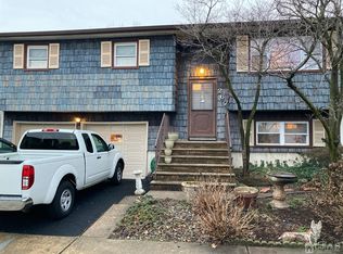 267 E Elm St, Carteret, NJ 07008