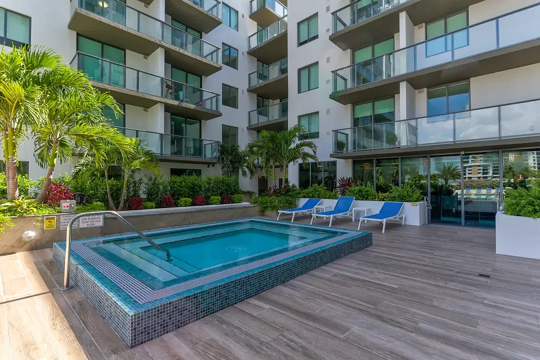 2 bed, $2,700 — Photo 4