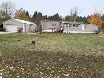 5730 W 12th Rd, Mesick, MI, 49668