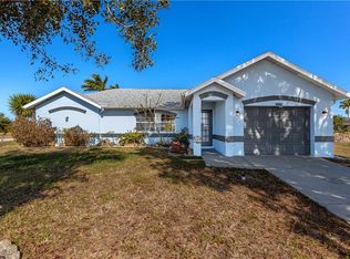 2017 NE 24th Ter, Cape Coral, FL 33909
