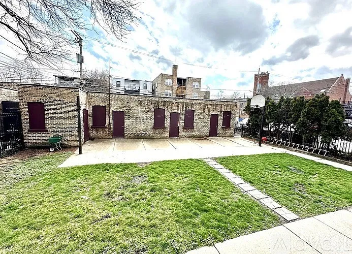 2853 W Palmer St #1W — Photo 22