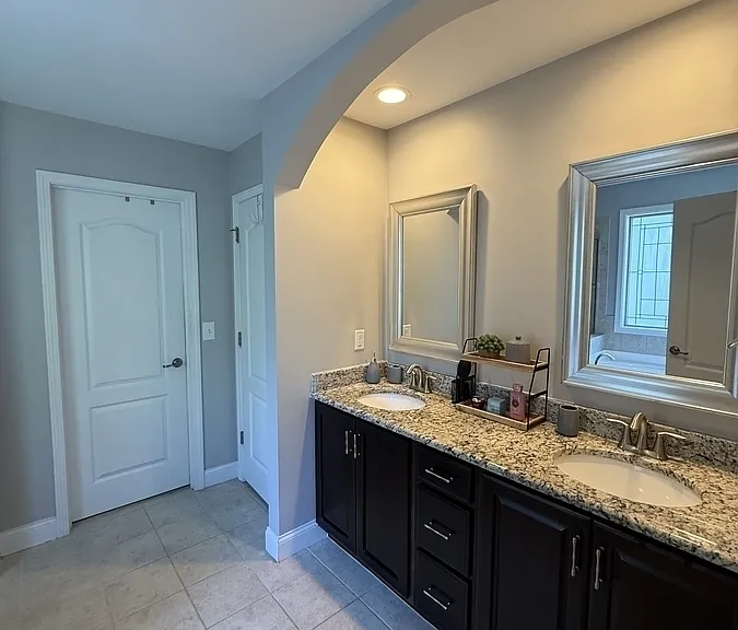 2033 Tordelo Pl — Photo 25