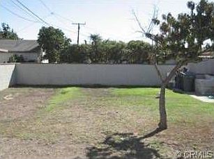 2nd image of 15408 Gramercy Ave