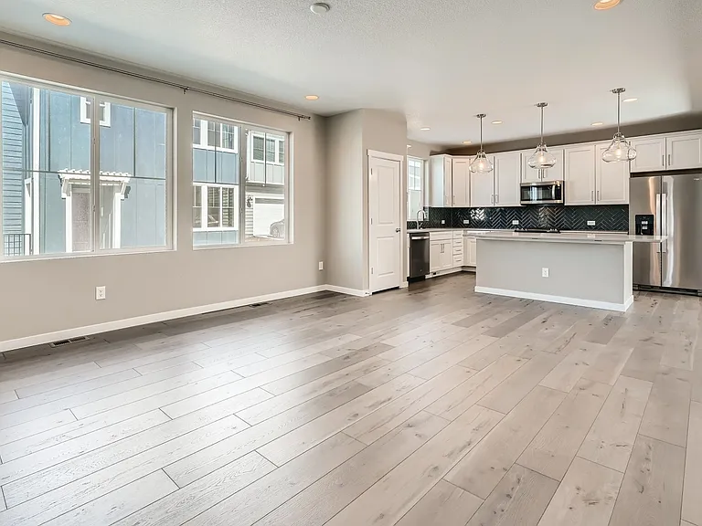 5834 Spring Breeze Dr — Photo 2