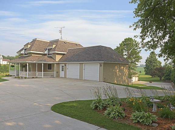 2nd image of 8375 County Road 10 E