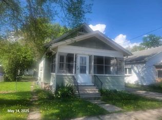 508 Hewitt St, Neenah, WI 54956