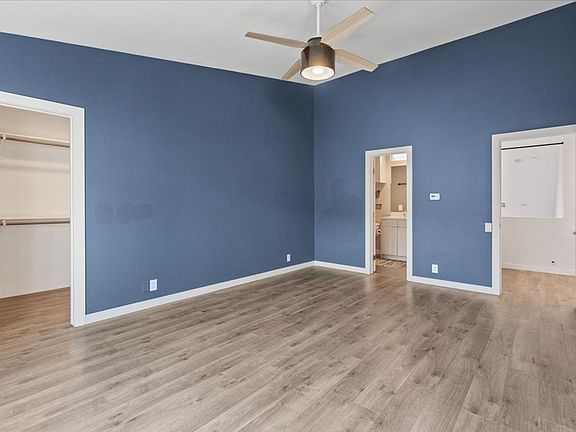 5th image of 2007 Yaupon Ave