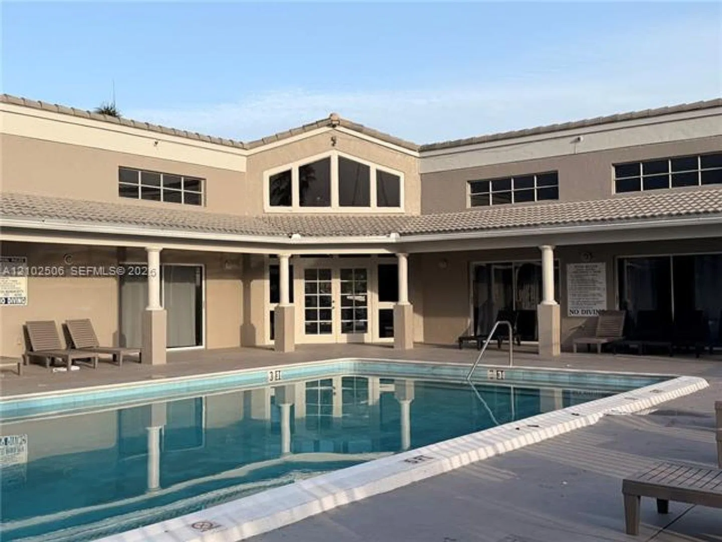 819 NE 214th Ln cu-1, Miami, FL 33179 — Photo 3