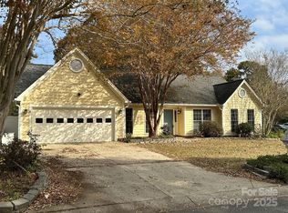 13651 Capworth Ln, Charlotte, NC 28273