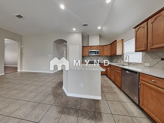 5th image of 16211 Wilmington Park Ln