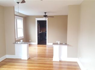 92 Seamans St, Providence, RI 02908