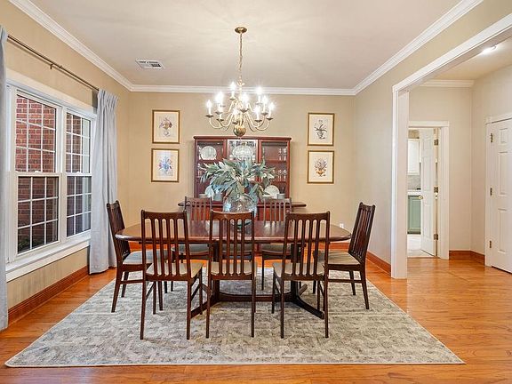 4th image of 17236 Saint Gertrude Rd