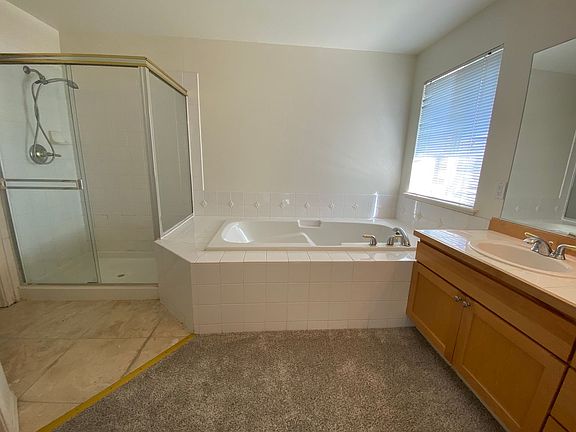 2nd image of 13373 NE 134th Pl