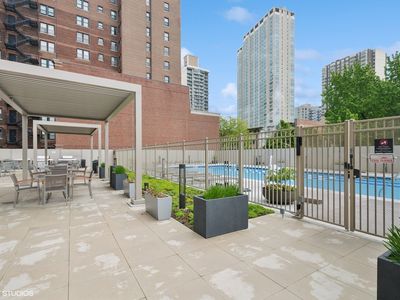 555 W Cornelia Ave APT 409, Chicago, IL, 60657