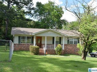 306 22nd Ct NE, Center Pt, AL 35215