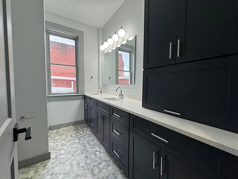 424 Main St #3A — Photo 9