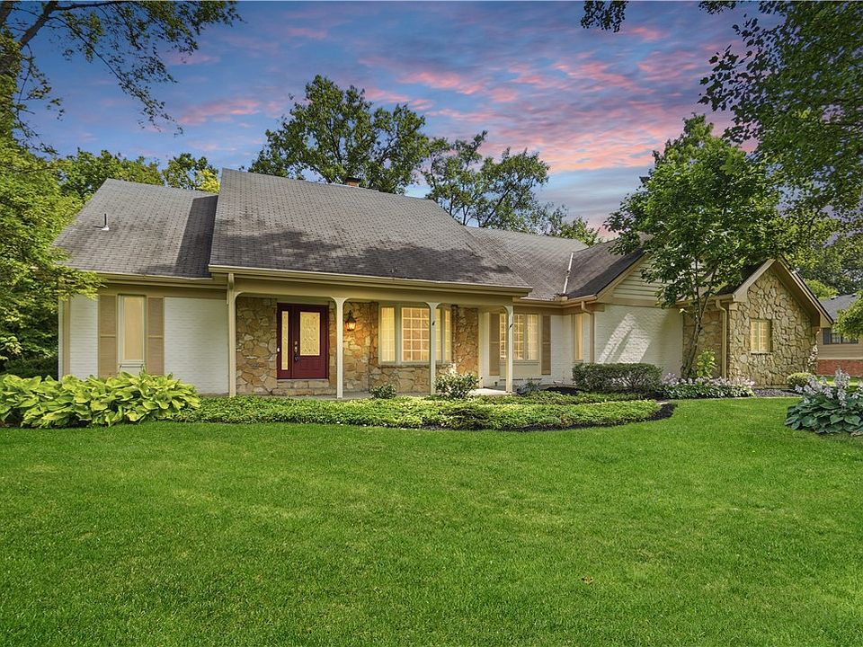 1st image of 947 Brittany Hills Dr
