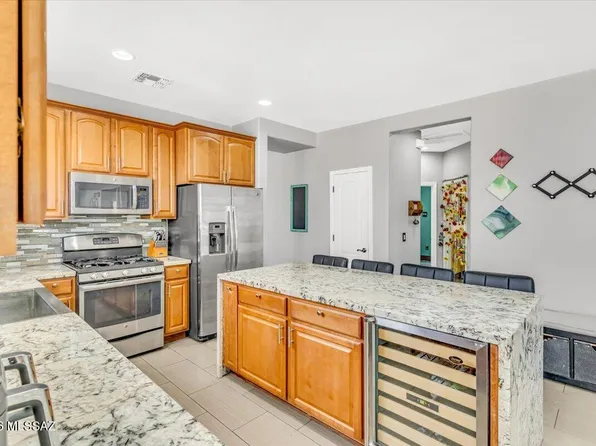 128 W Vuelta Friso, Sahuarita, AZ 85629