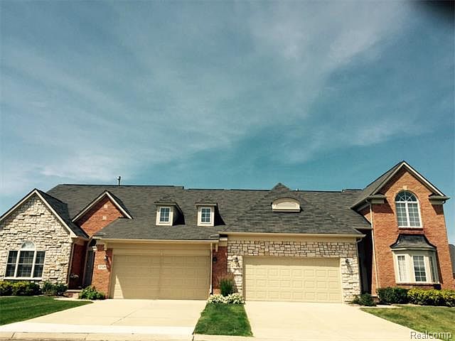 1st image of 37126 Southwind Ct #1