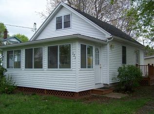 121 Mallard Dr, Rochester, NY 14622