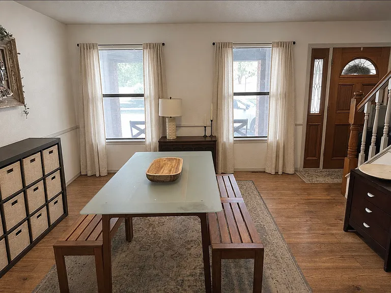 2301 Fairway Ter — Photo 6