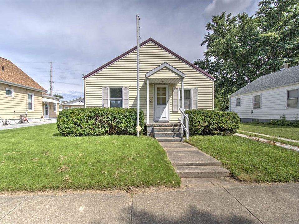 1st image of 2444 E North St