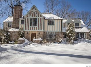 36 Beech Tree Ln, Pelham, NY 10803