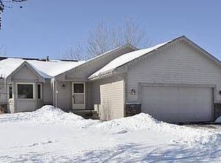 2298 Schoolmaster Dr, Chaska, MN 55318