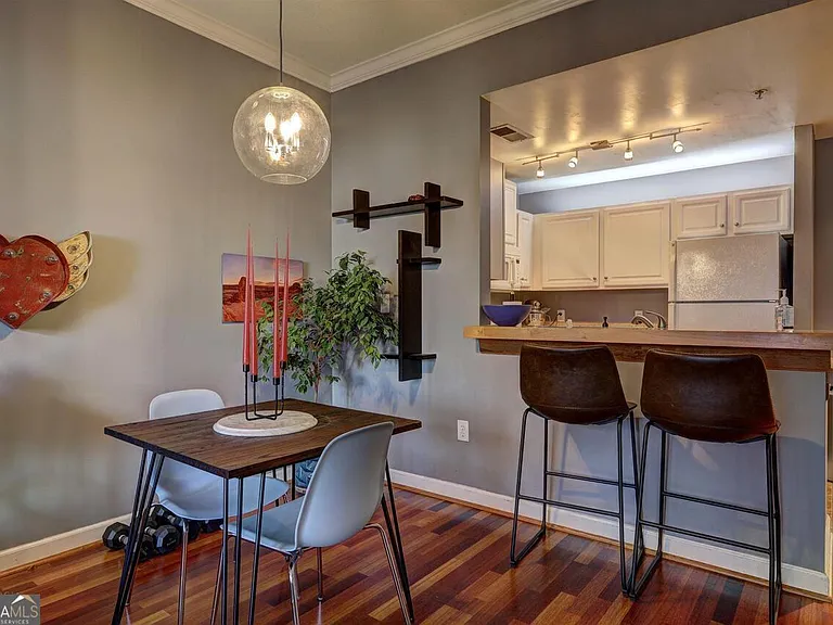 1101 Juniper St NE #106 — Photo 30