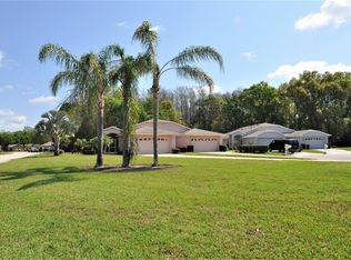11624 Foxworth Ln, New Port Richey, FL 34654