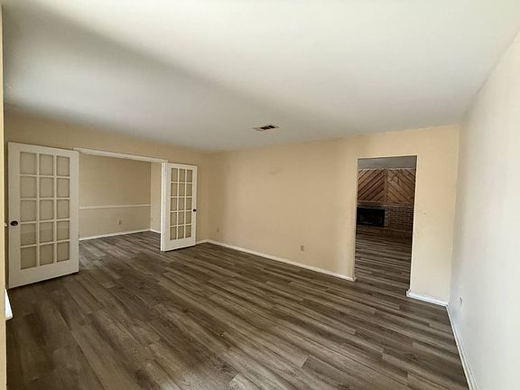 2nd image of 4417 Eastpointe Dr