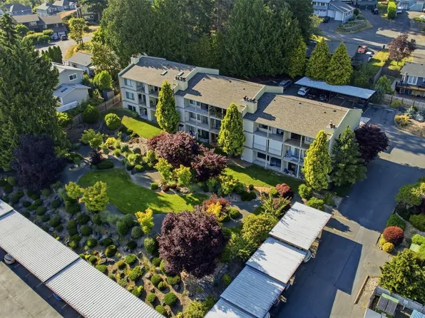 26435 Pennsylvania Avenue NE #49, Kingston, WA 98346