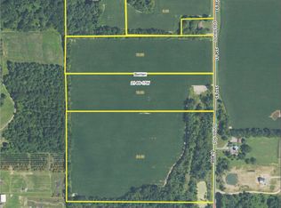 2 Jones Rd, Berrien Center, MI 49102