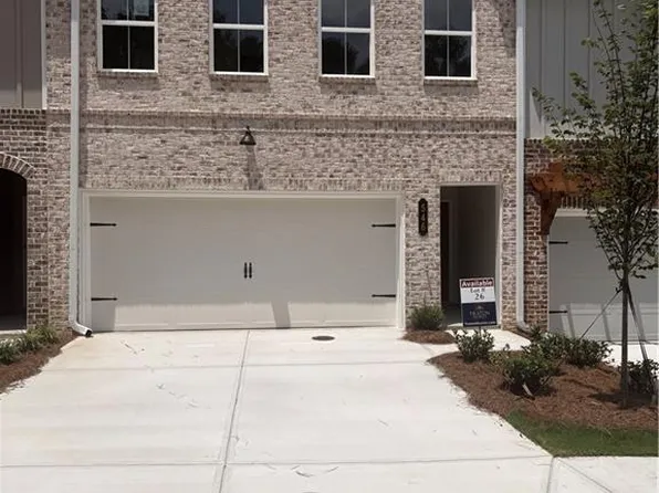 546 Feldspar Way, Lawrenceville, GA 30043