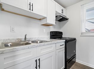 102 S West St APT 3, Alexandria, IN 46001