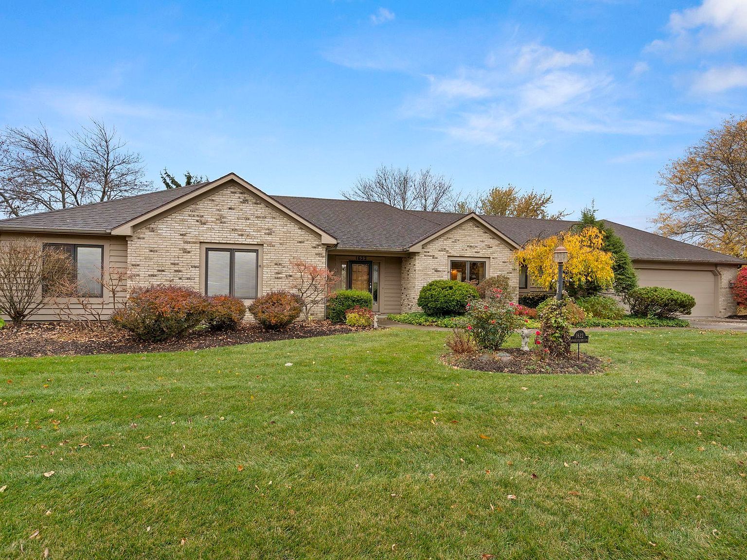 1622 Woodland Xing, Fort Wayne, IN 46825 Zillow