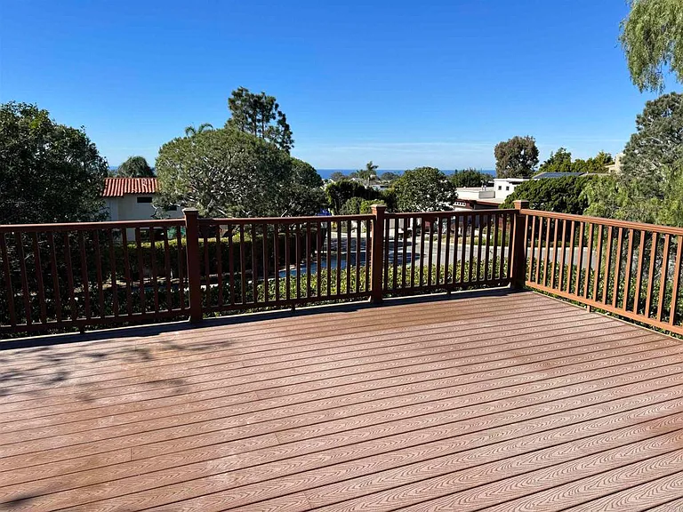 2511 El Amigo Rd — Photo 2