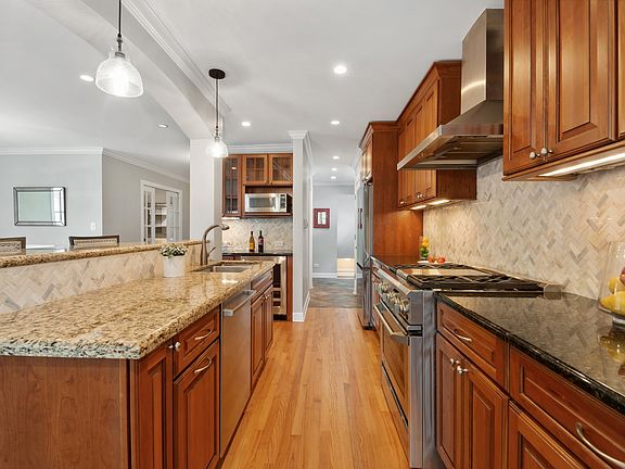 5th image of this home