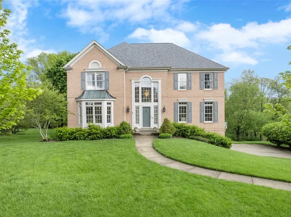 5008 W Grove Ln, Gibsonia, PA 15044