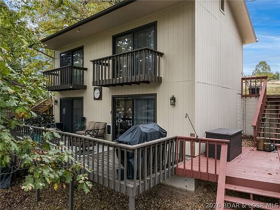 2nd image of 33526 Dustin Rd