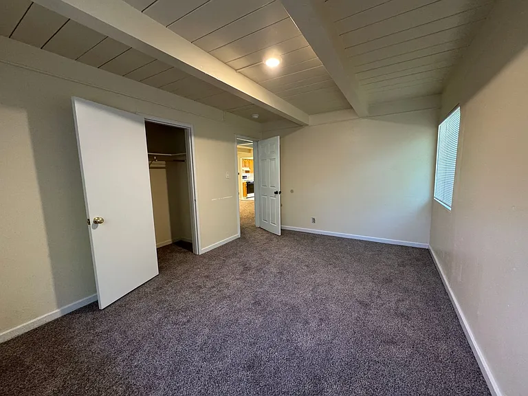 6542 Leesburg Pl — Photo 18