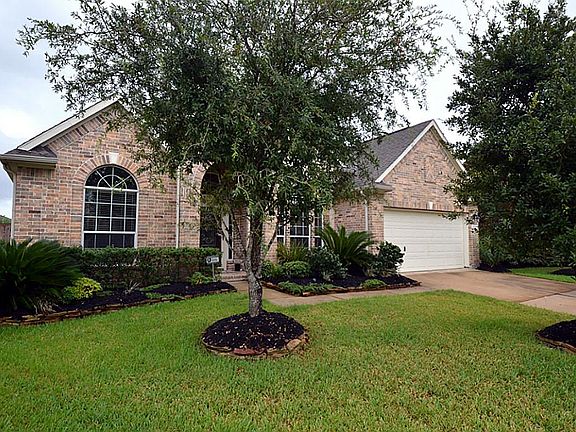 Gorgeous home with nice elevation with great curb appeal in quiet neighborhood.