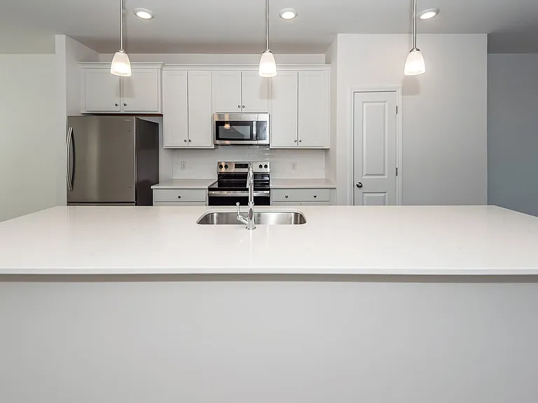 4633 Forest Hills Dr #1303 — Photo 16