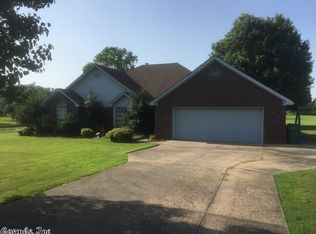 8914 Yellow Oak Ct, Jacksonville, AR 72076