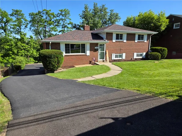 1398 Raven Dr, Pittsburgh, PA 15243