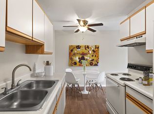 Windsor South Apartments, New Brighton, MN 55112