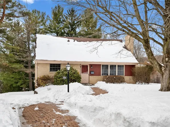 369 Haugh Dr, Pittsburgh, PA 15237