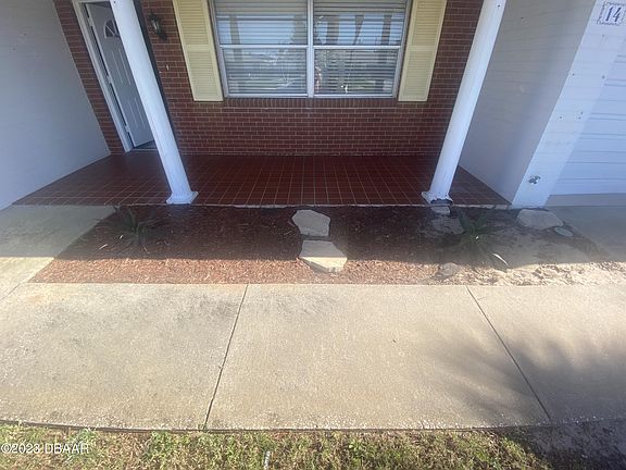 3rd image of 14 Sunrise Ave