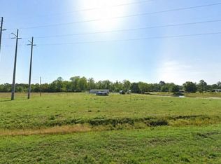 1 Us Highway 301, Claxton, GA 30417
